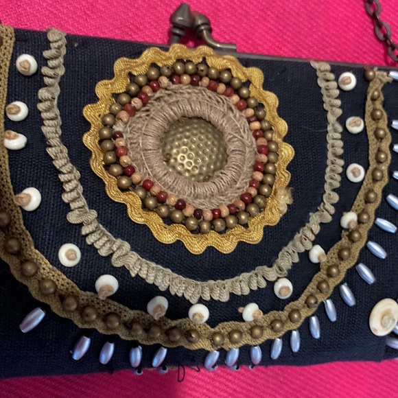 Black and Tan beaded small fabric evening bag. Cold water Creek. 4” x 8”. - Picture 5 of 7